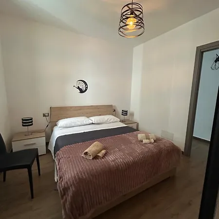 Dimora Cabiria Apartamento *